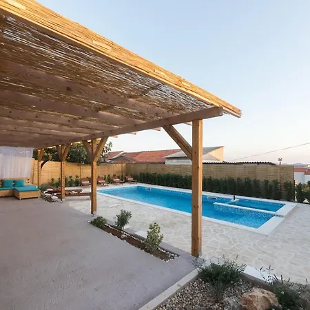 Villa Adriart Stankovci (Zadar)